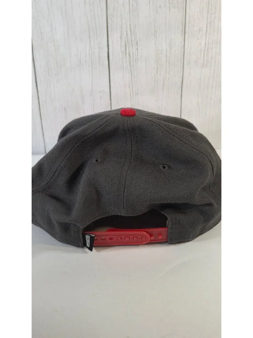 GEORGIA BULLDOGS 47 BRAND SNAPBACK HAT GRAY RED SCRIPT NCAA UGA DAWGS ADJUSTABLE